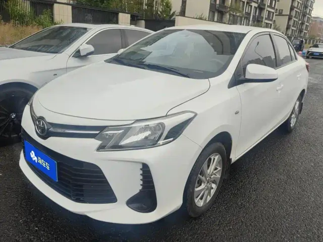 Фотография автомобиля — Toyota Vios