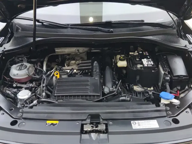 Volkswagen Tiguan L — Фото автомобиля 15