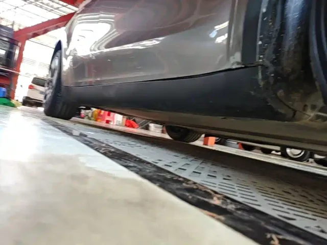 Tesla Model Y — Фото автомобиля 20
