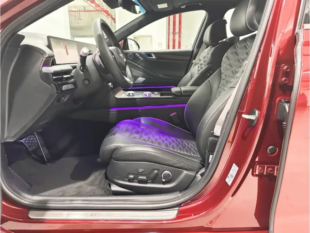 Genesis G80 — Фото автомобиля 12