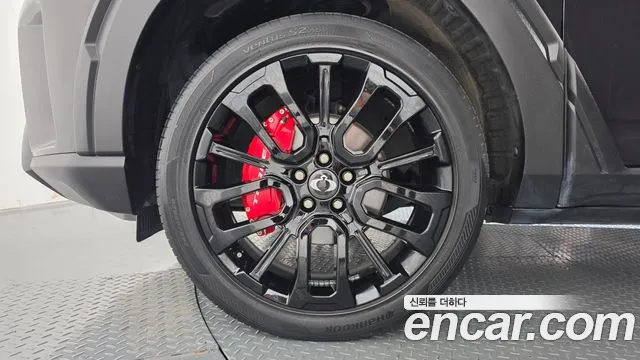 KG_Mobility_Ssangyong Torres Бензин 1.5 2WD — Фото автомобиля 5