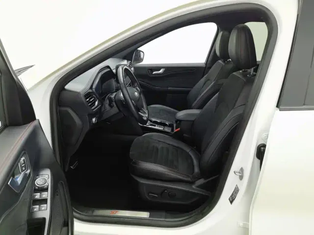 Ford Escape — Фото автомобиля 10