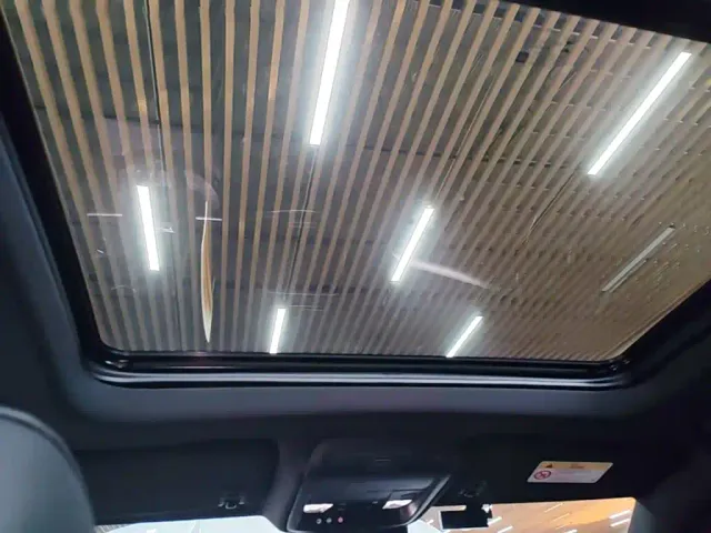 Cadillac XT4 — Фото автомобиля 17