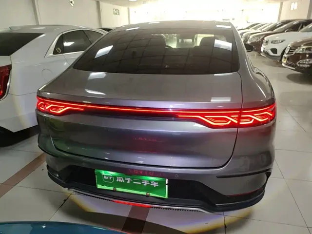 BYD Han — Фото автомобиля 5