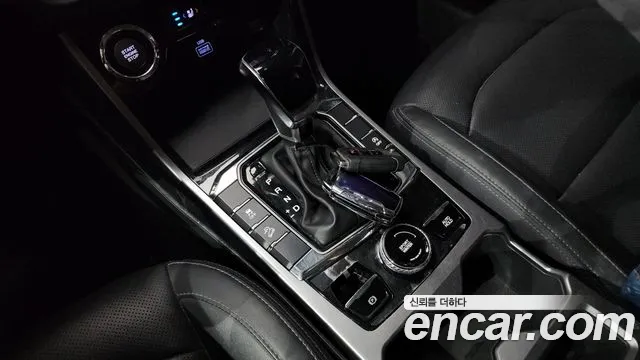KG_Mobility_Ssangyong KORANDO — Фото автомобиля 9