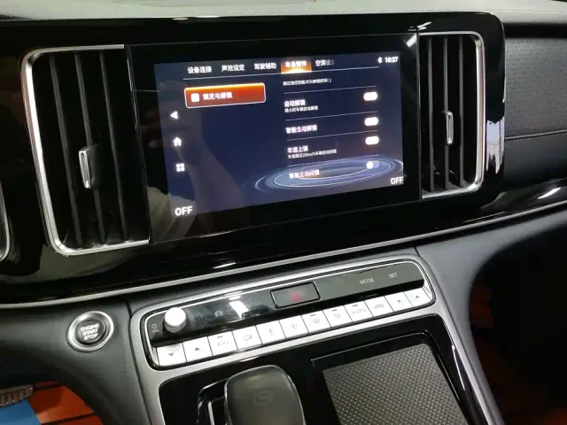 GAC Trumpchi M8 — Фото автомобиля 13