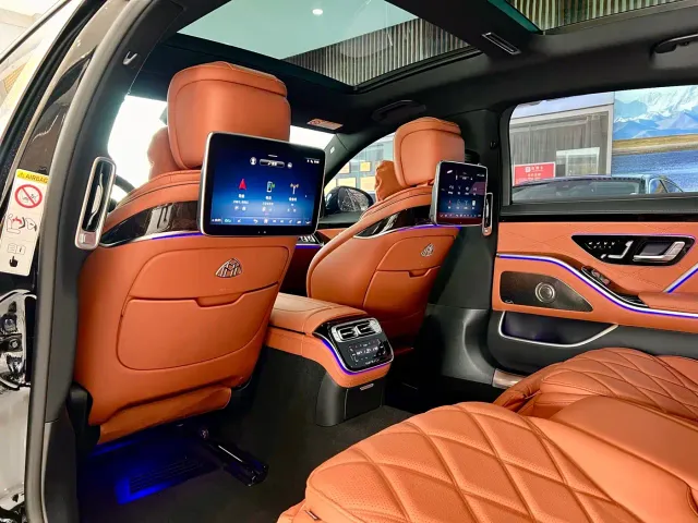 Mercedes-Benz Maybach S-Class — Фото автомобиля 19