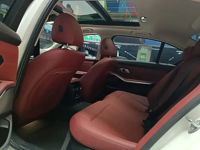 BMW i3 — Фото автомобиля 16