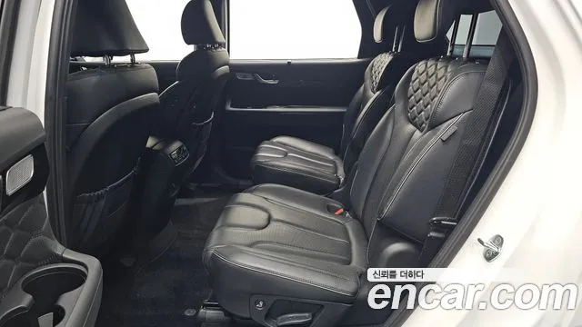 Hyundai Palisade Palisade Бензин 3.8 2WD — Фото автомобиля 11