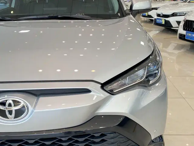 Toyota Frontlander — Фото автомобиля 14