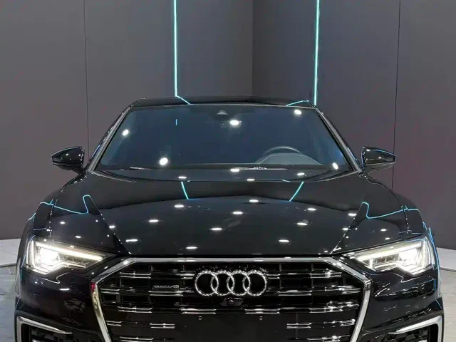 Audi A6L — Фото автомобиля 2
