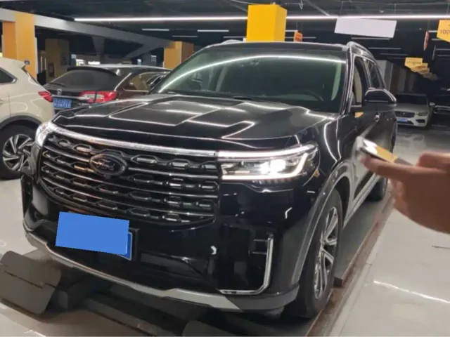Фотография автомобиля — Ford Explorer
