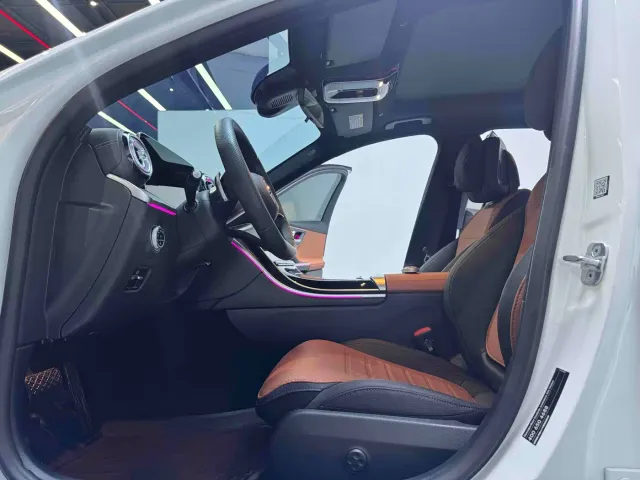 Mercedes-Benz C-Class — Фото автомобиля 5