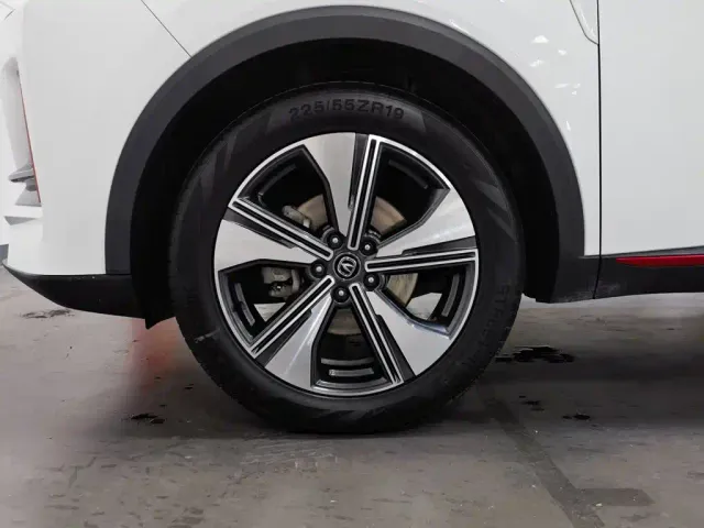 Changan CS55 Plus — Фото автомобиля 17