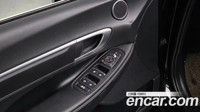 Hyundai Sonata Premium — Фото автомобиля 17