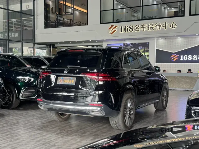 Mercedes-Benz GLE-Class — Фото автомобиля 4