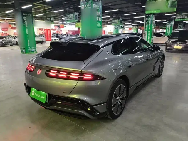 Denza Z9GT — Фото автомобиля 6