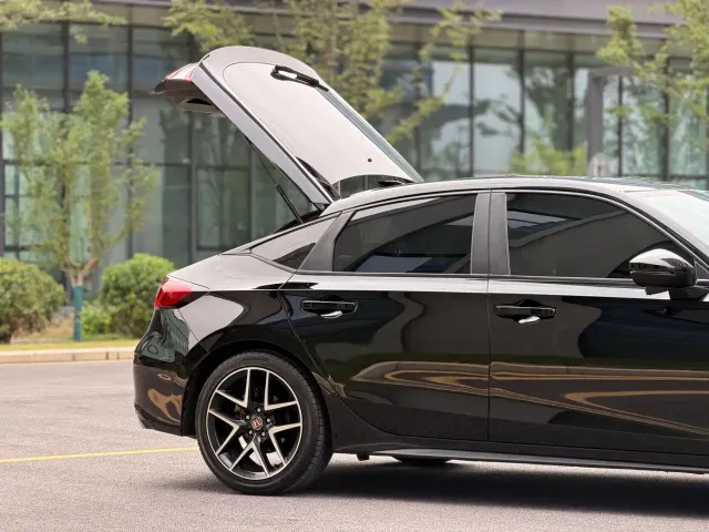 Honda Civic — Фото автомобиля 9