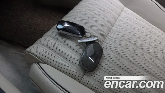 Genesis G70 New — Фото автомобиля 22