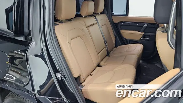 Land Rover Defender L663 — Фото автомобиля 17