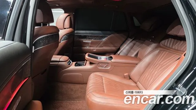 Genesis G90 RS4 — Фото автомобиля 18