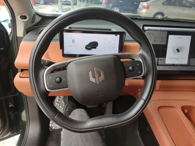 Leapmotor C10 — Фото автомобиля 10