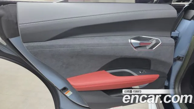 Audi e-tron GT — Фото автомобиля 17