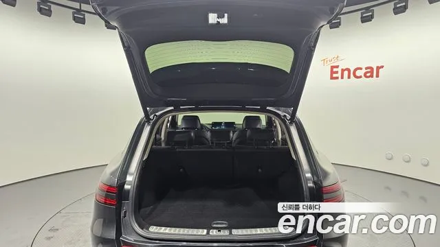 Genesis GV70 2.5T Бензин 2WD — Фото автомобиля 20