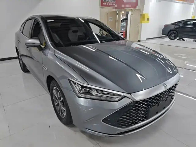 BYD Qin PLUS — Фото автомобиля 3