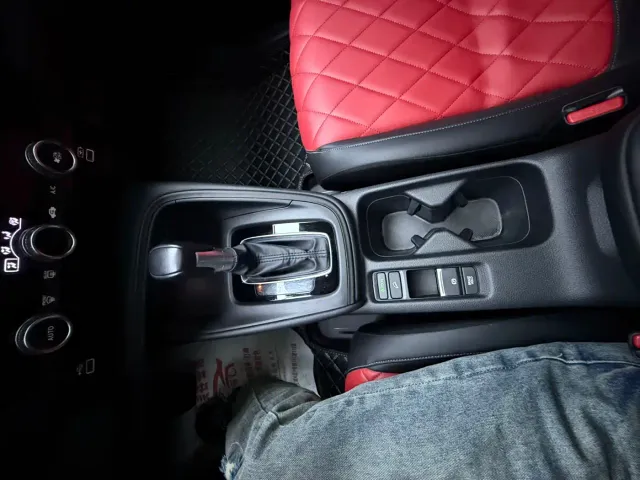 Honda XR-V — Фото автомобиля 14