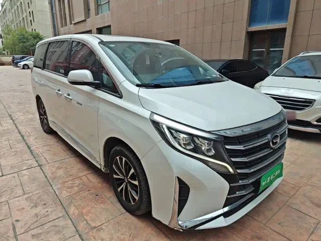 GAC Trumpchi M8 — Фото автомобиля 3