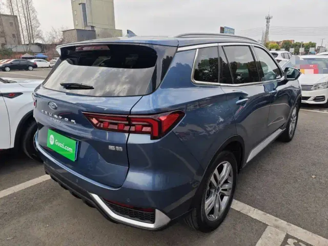 Ford Lingrui — Фото автомобиля 4