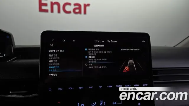 Hyundai Staria Staria — Фото автомобиля 5
