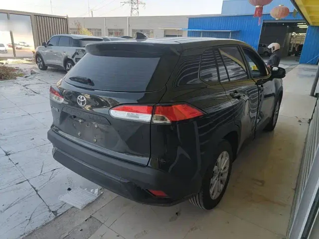Toyota Frontlander — Фото автомобиля 6