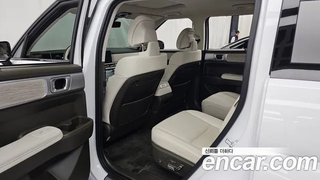 Hyundai Santa Fe MX5 — Фото автомобиля 18
