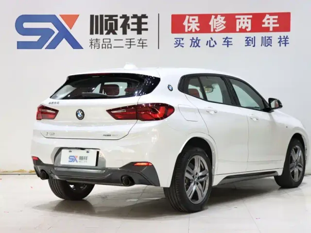 BMW X2 — Фото автомобиля 4