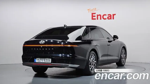 Hyundai Grandeur GN7 — Фото автомобиля 2