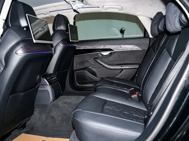 Audi A8 — Фото автомобиля 20