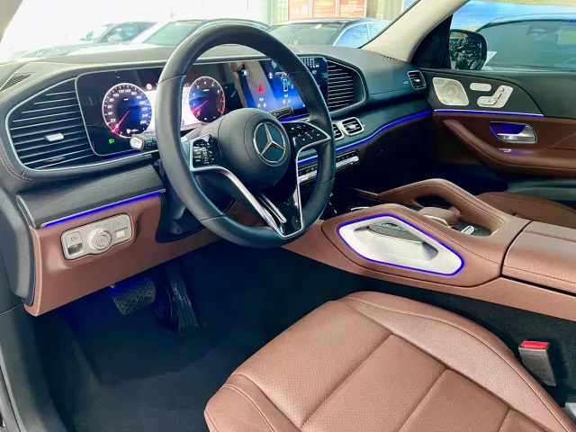 Mercedes-Benz GLS-Class — Фото автомобиля 7