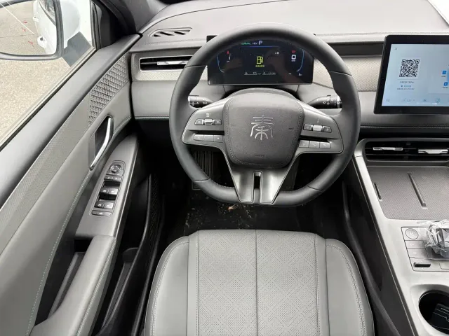 BYD Qin PLUS — Фото автомобиля 7