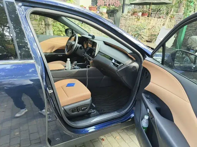 Lexus RX — Фото автомобиля 13