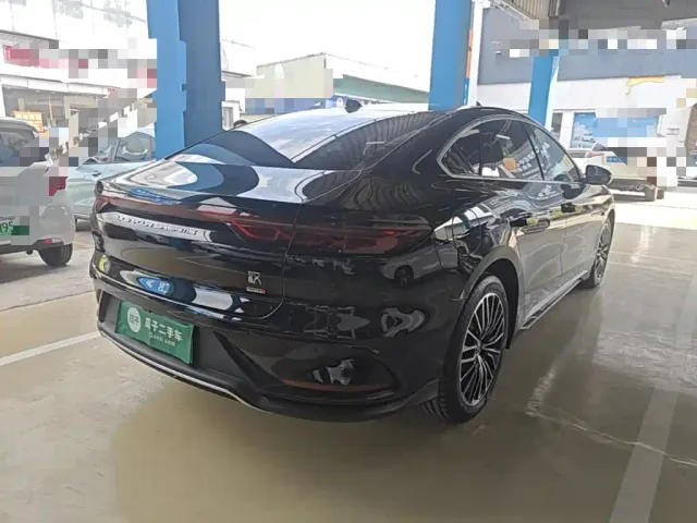 BYD Han — Фото автомобиля 6
