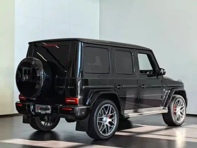Mercedes-Benz Mercedes-Benz G-Class AMG 2023 AMG G 63 — Фото автомобиля 14