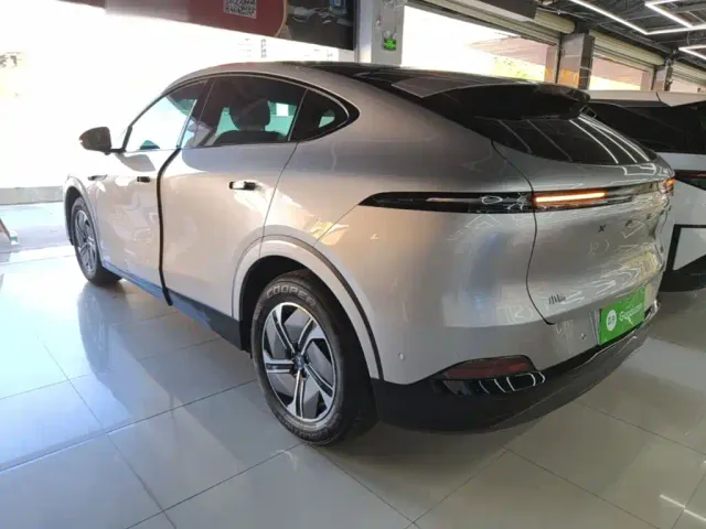 Xpeng G6 — Фото автомобиля 4