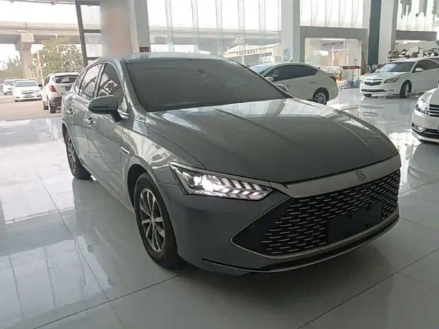 BYD Qin PLUS — Фото автомобиля 3