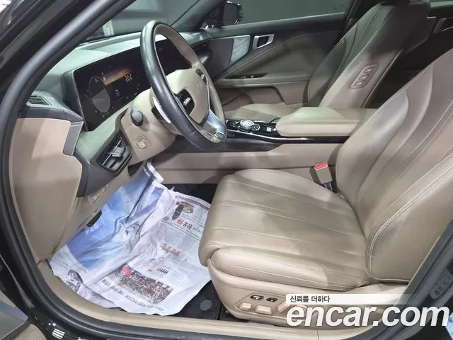 Kia K8 Hybrid — Фото автомобиля 17
