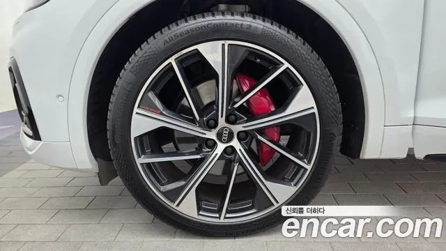 Audi SQ5 FY — Фото автомобиля 5