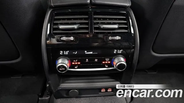 BMW 5 Series G30 — Фото автомобиля 18