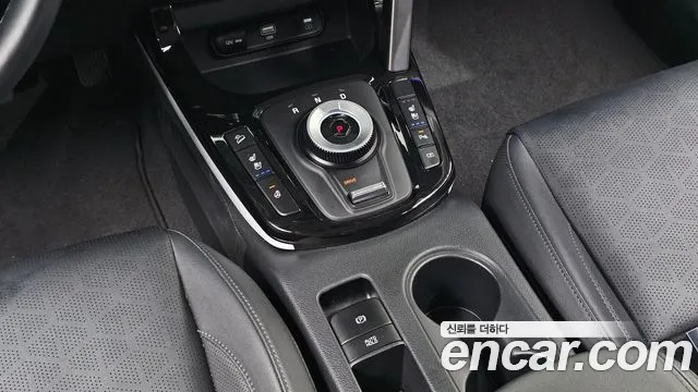 Kia Seltos Бензин 1.6 турбо 2WD — Фото автомобиля 9