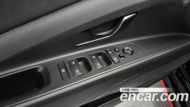 Hyundai AVANTE — Фото автомобиля 16